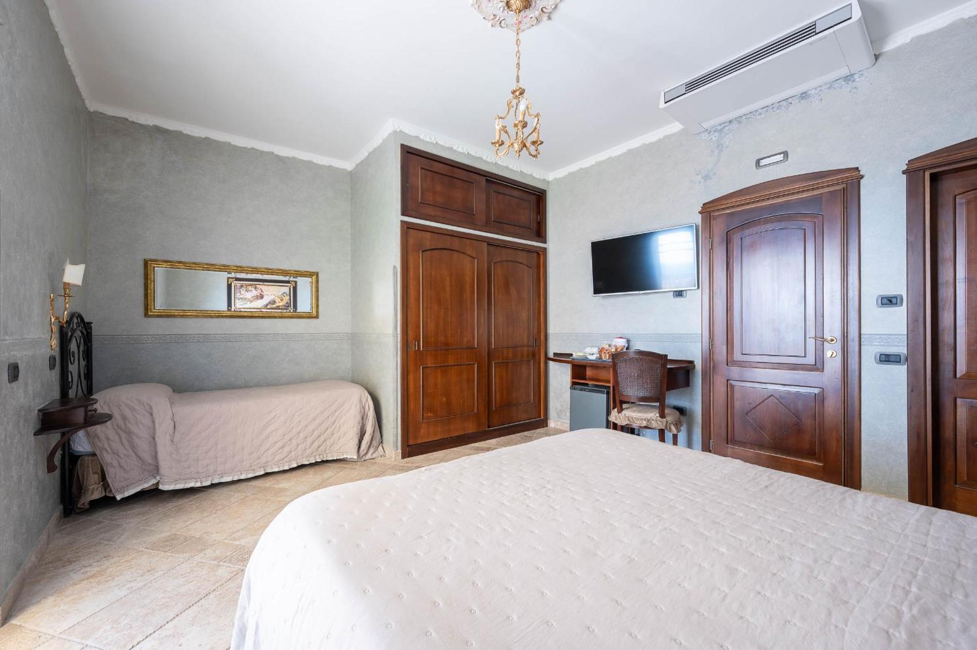 מאיורי Sunrise Guest House מראה חיצוני תמונה