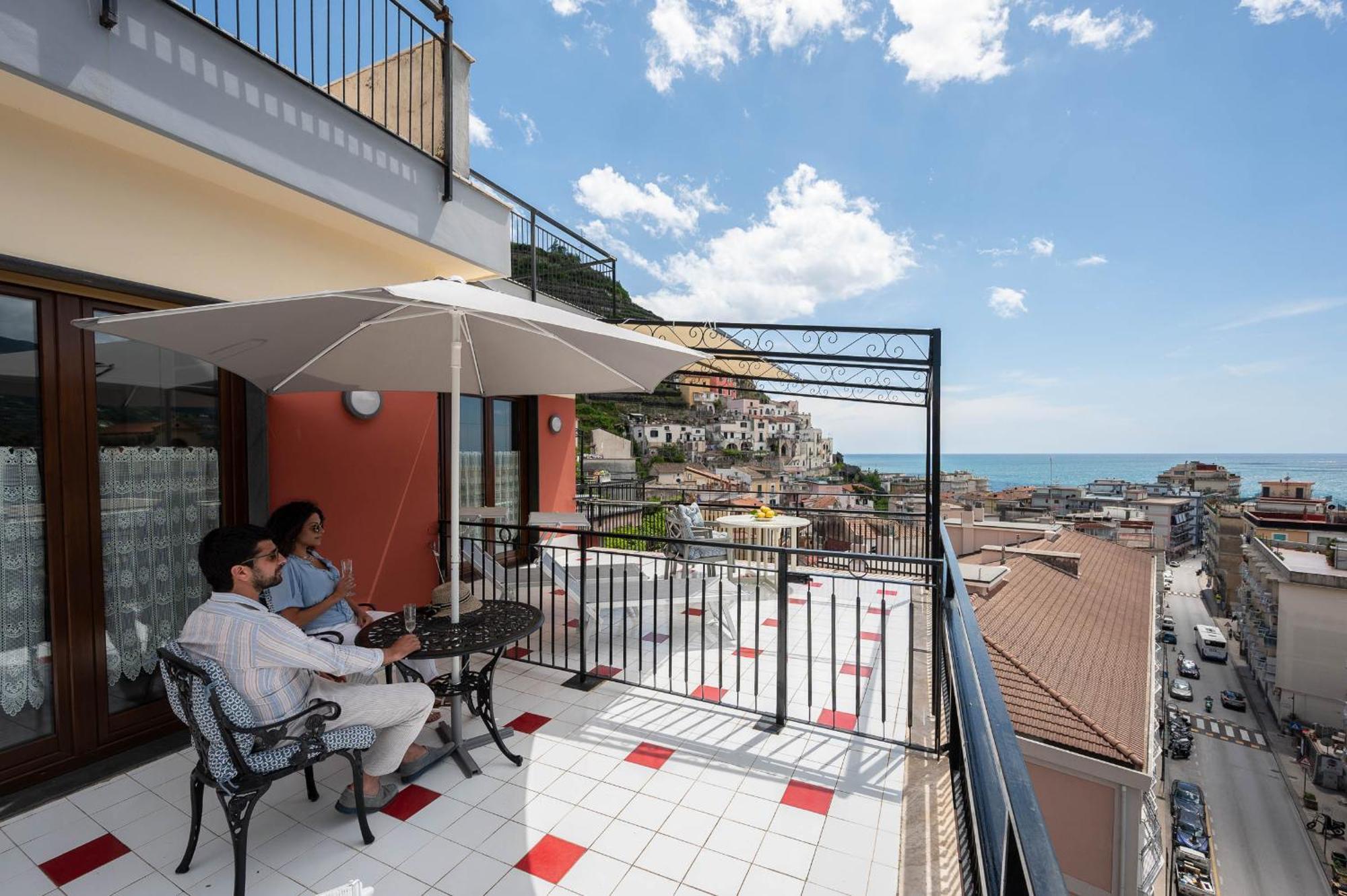 מאיורי Sunrise Guest House מראה חיצוני תמונה